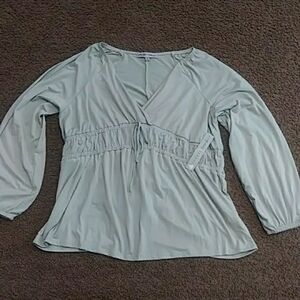 Absolutely Famous top